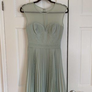 NWT Karen Millen Mint Seafoam Green Silk Dress with Pleated Skirt UK 8 E…